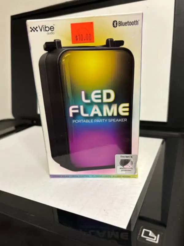 LED flame speaker