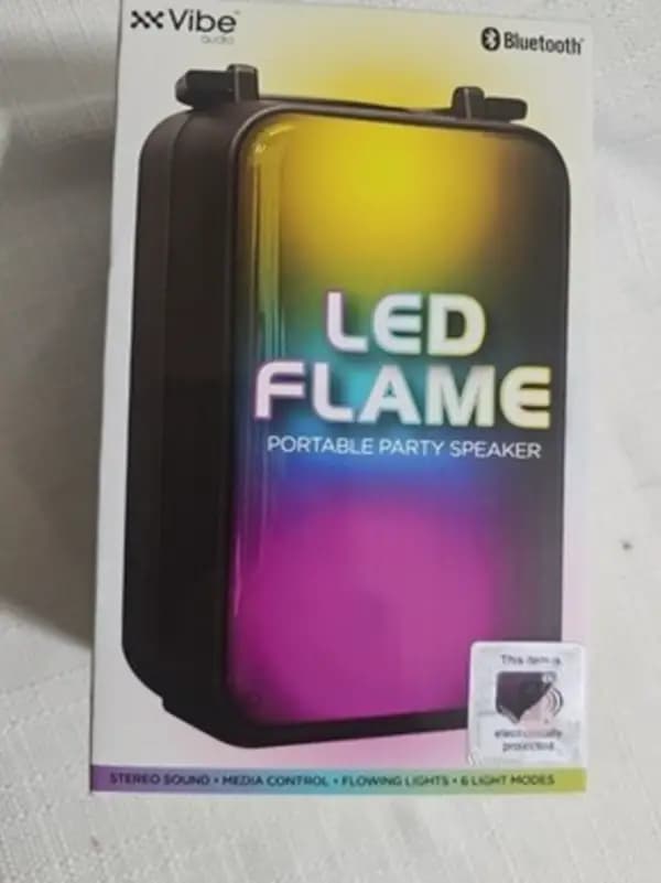 LED flame speaker